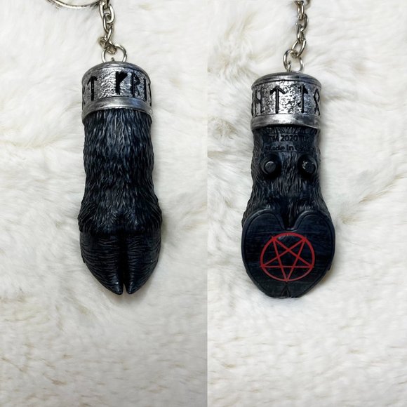 Hot Topic Accessories 525 Loot Fright Krampus Goat Devil Hoof